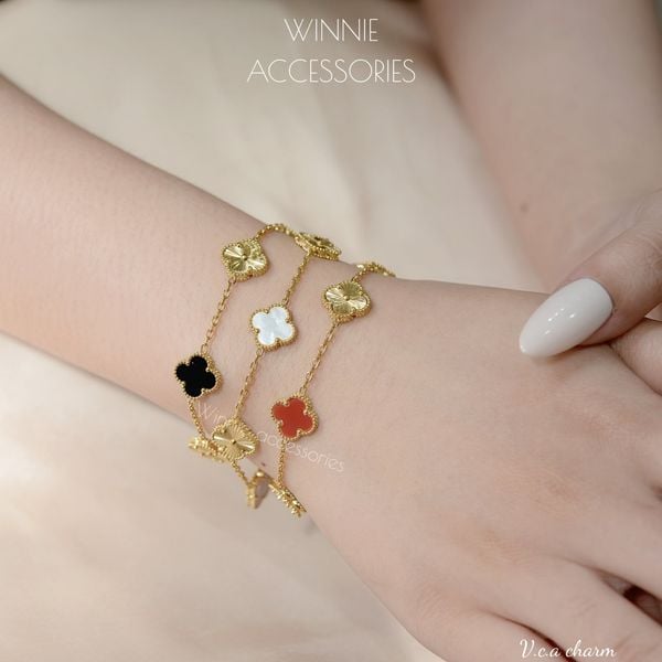  Lắc tay Titan VCA charm 