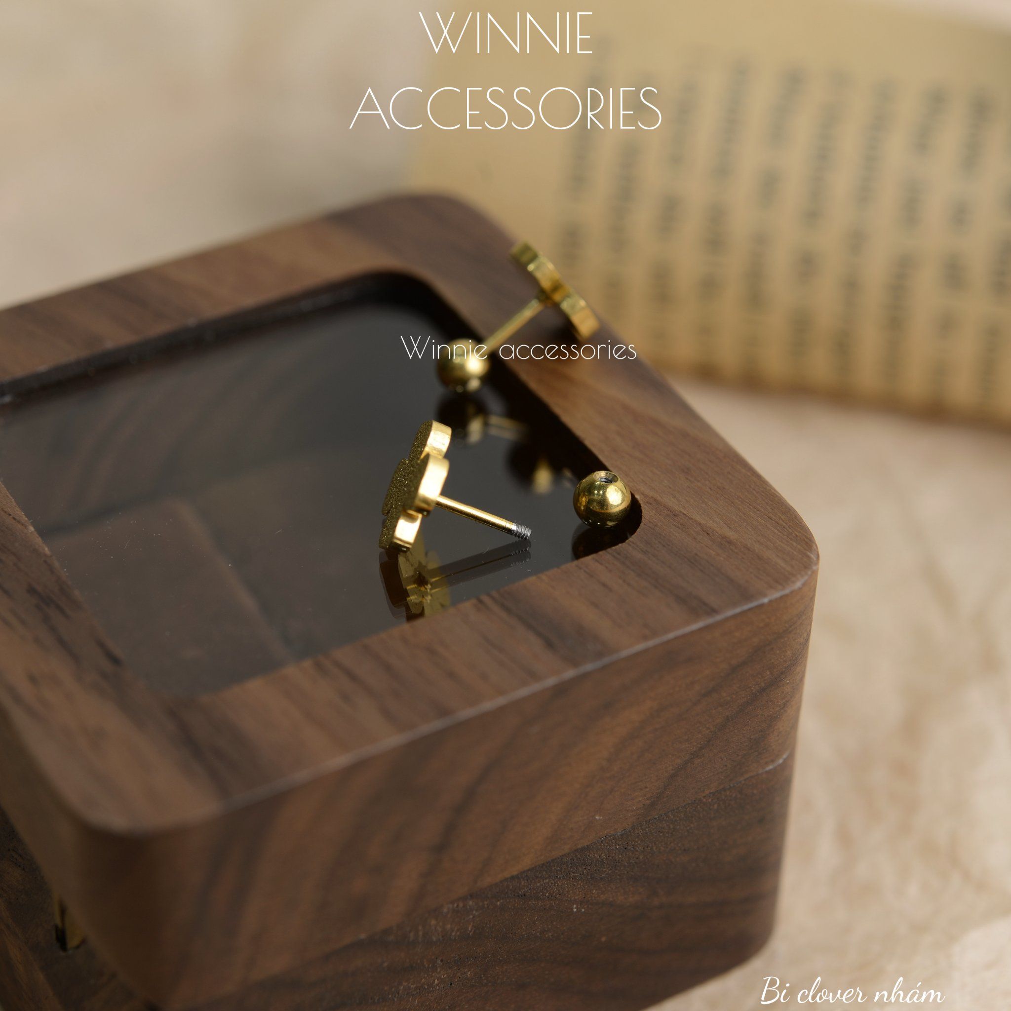  Hoa tai titan Bi Clover matte VG 