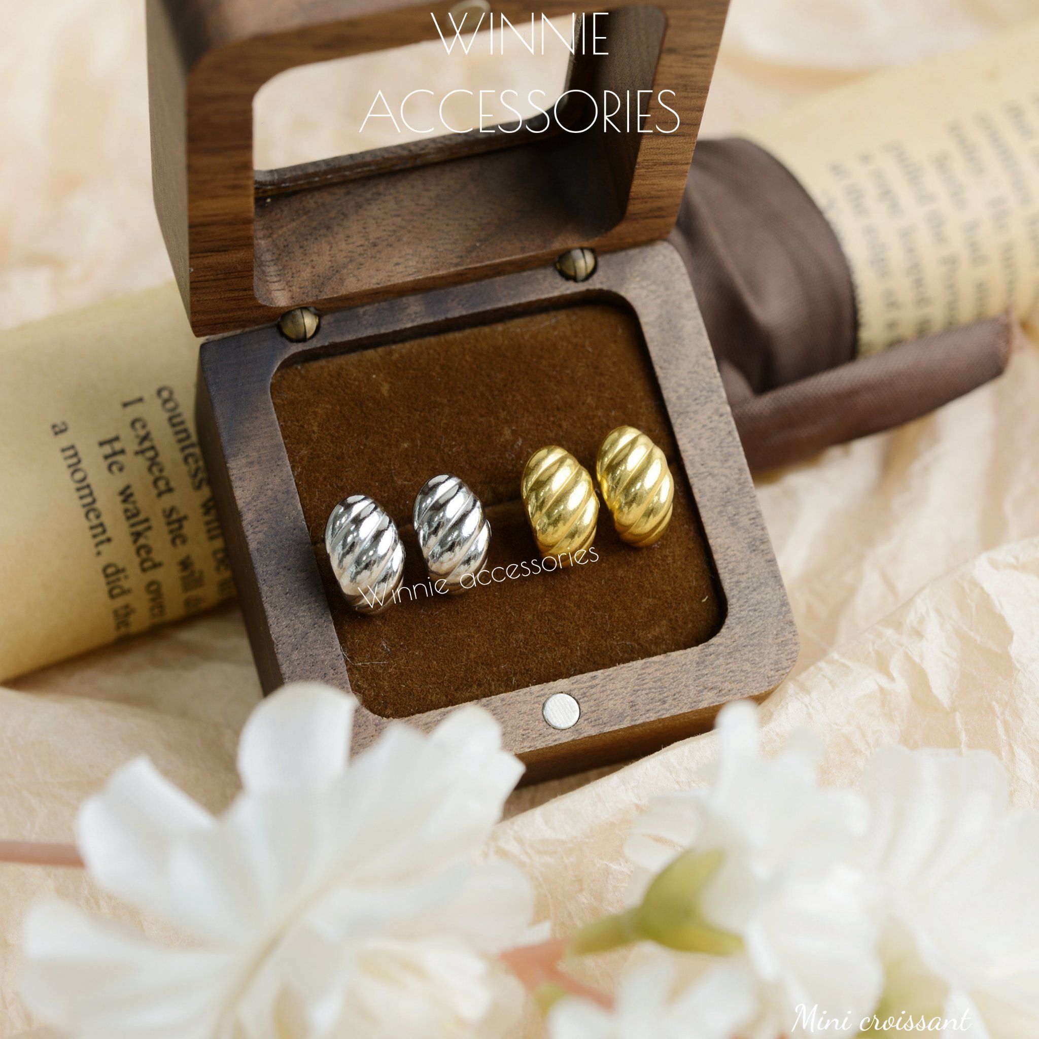  Hoa tai Titan Mini Croissant 