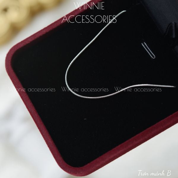  Lắc tay titan trơn mảnh B 