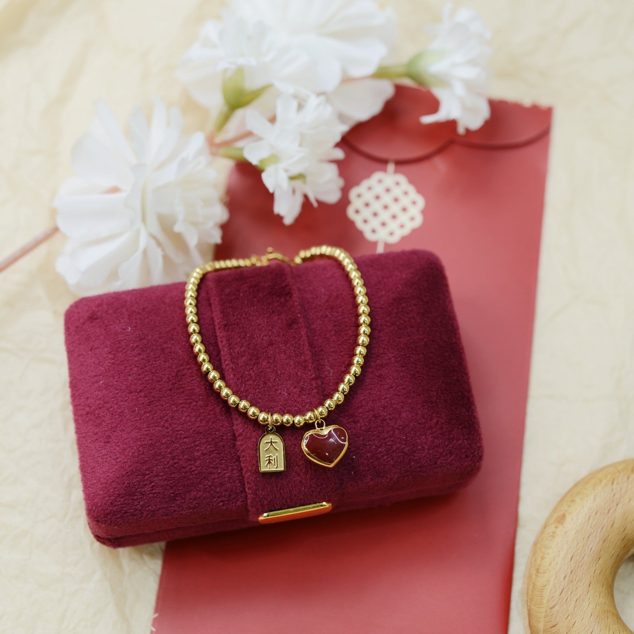  Lắc tay Titan Nacre Red Heart 