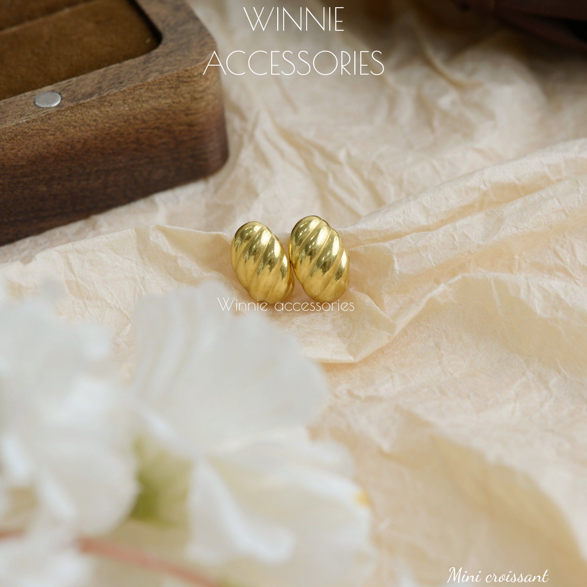  Hoa tai Titan Mini Croissant 