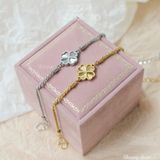  Lắc tay Titan Shining Clover 