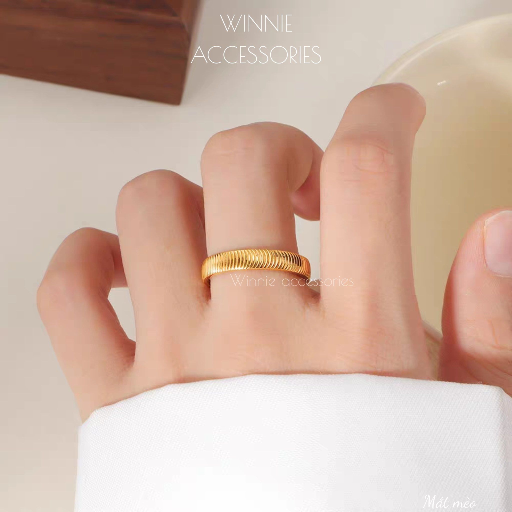  Nhẫn Titan Mắt mèo 