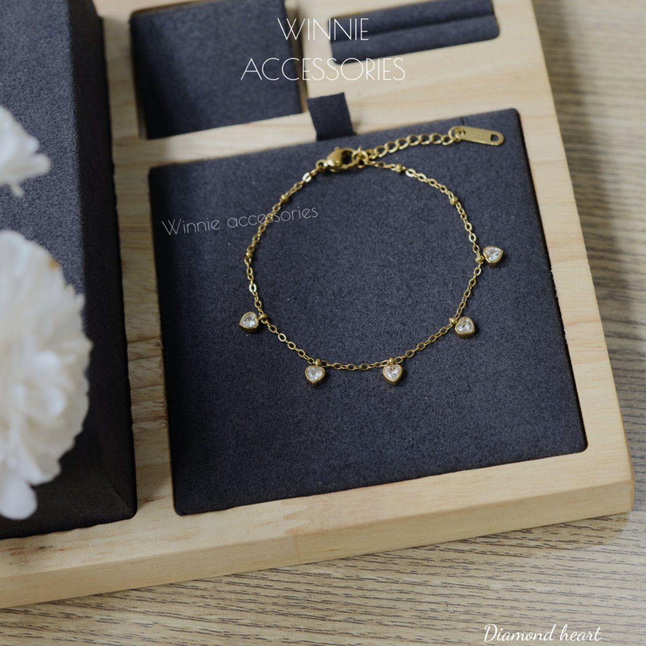  Lắc tay Titan Diamond Heart 