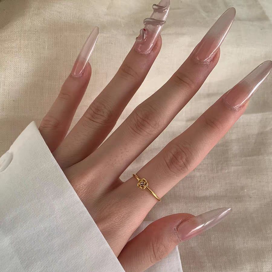  Nhẫn Titan Rosie VG 