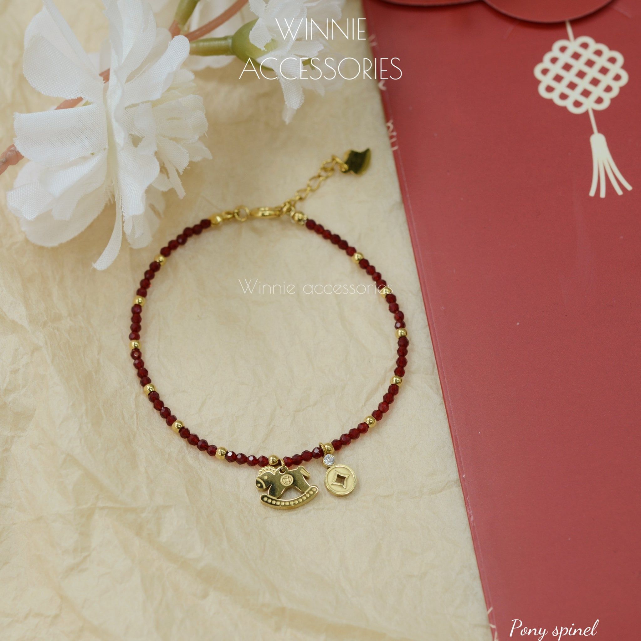  Lắc tay Titan Pony Spinel 