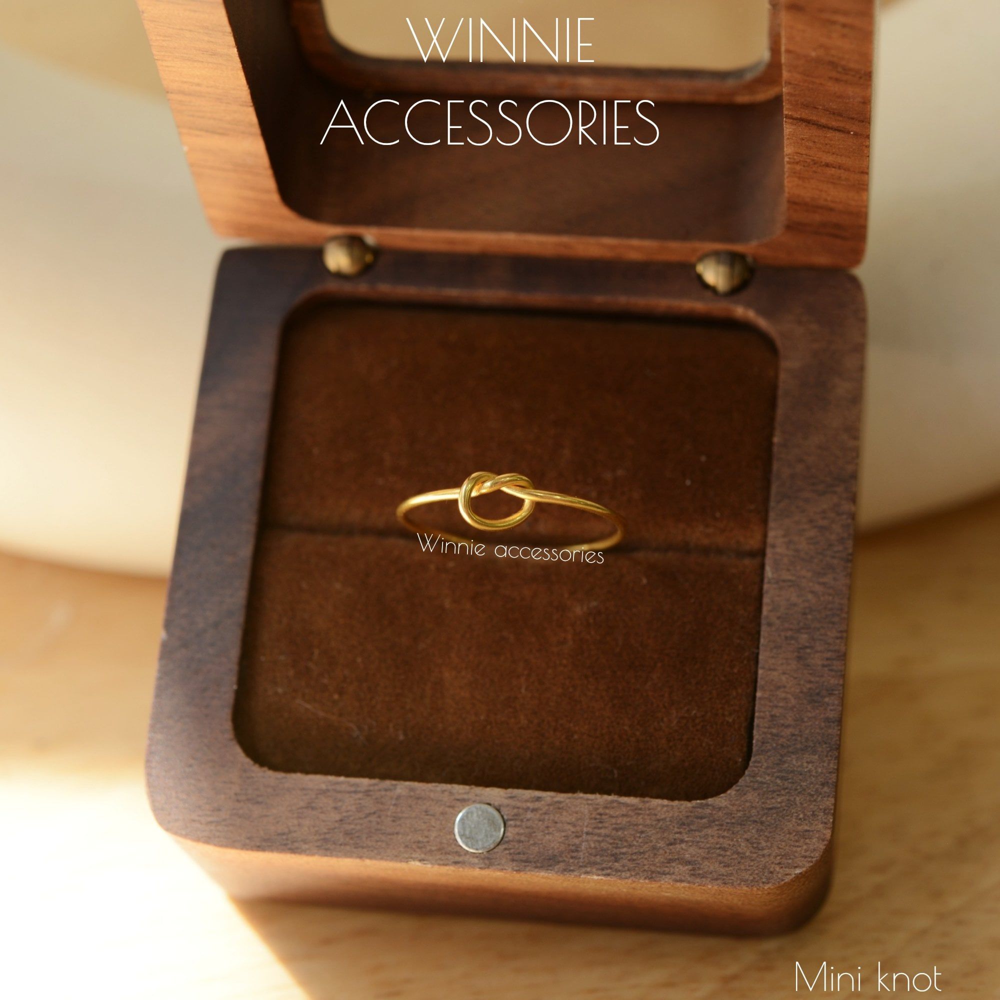  Nhẫn Titan Mini Knot 