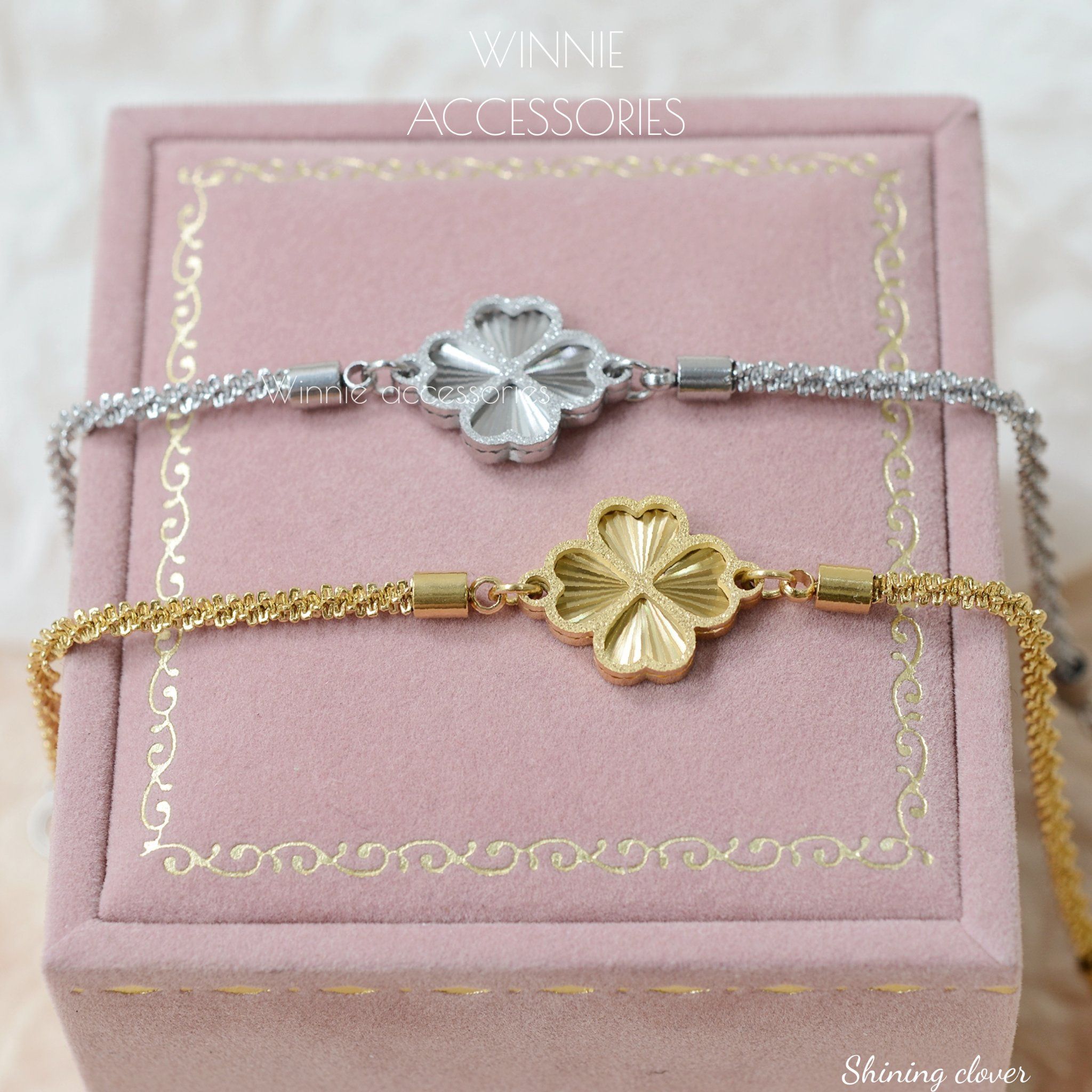  Lắc tay Titan Shining Clover 