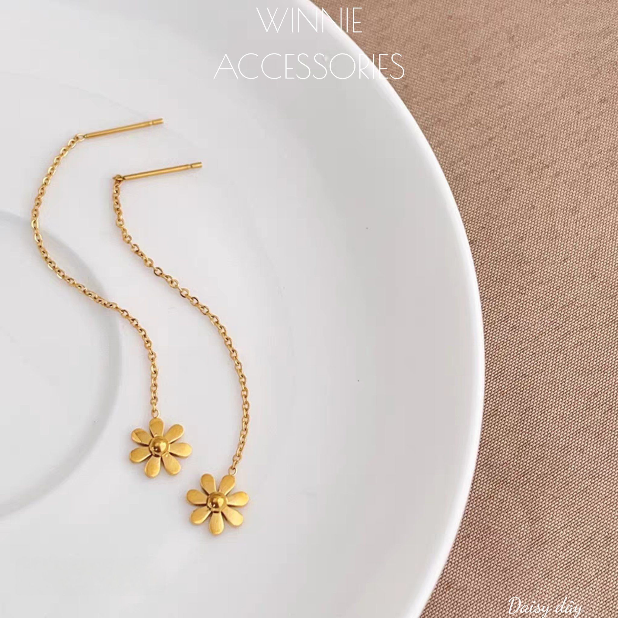  Hoa tai Titan Daisy dây 