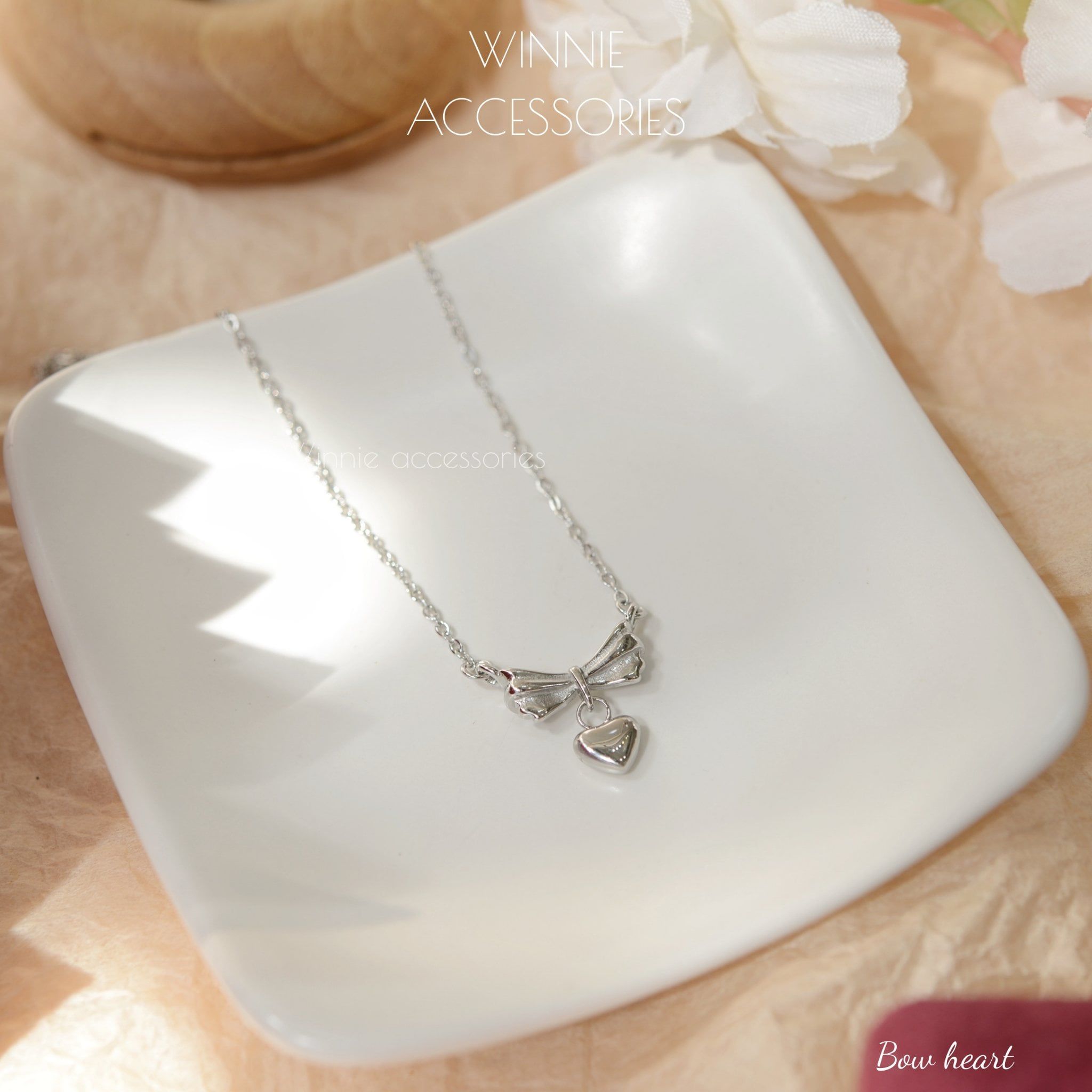  Dây chuyền Titan Bow Heart B 