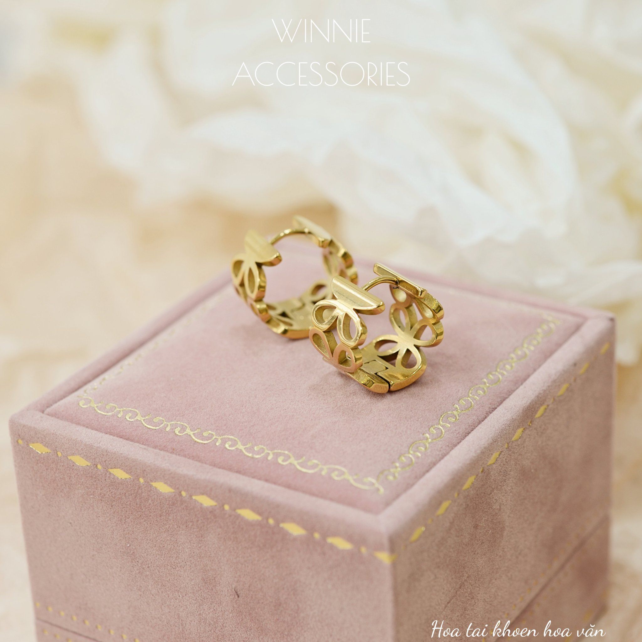  Hoa tai Titan Khoen Hoa Văn 