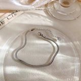  Lắc chân titan CK B 