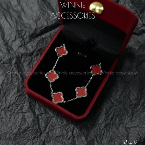  Lắc tay titan VCA B 