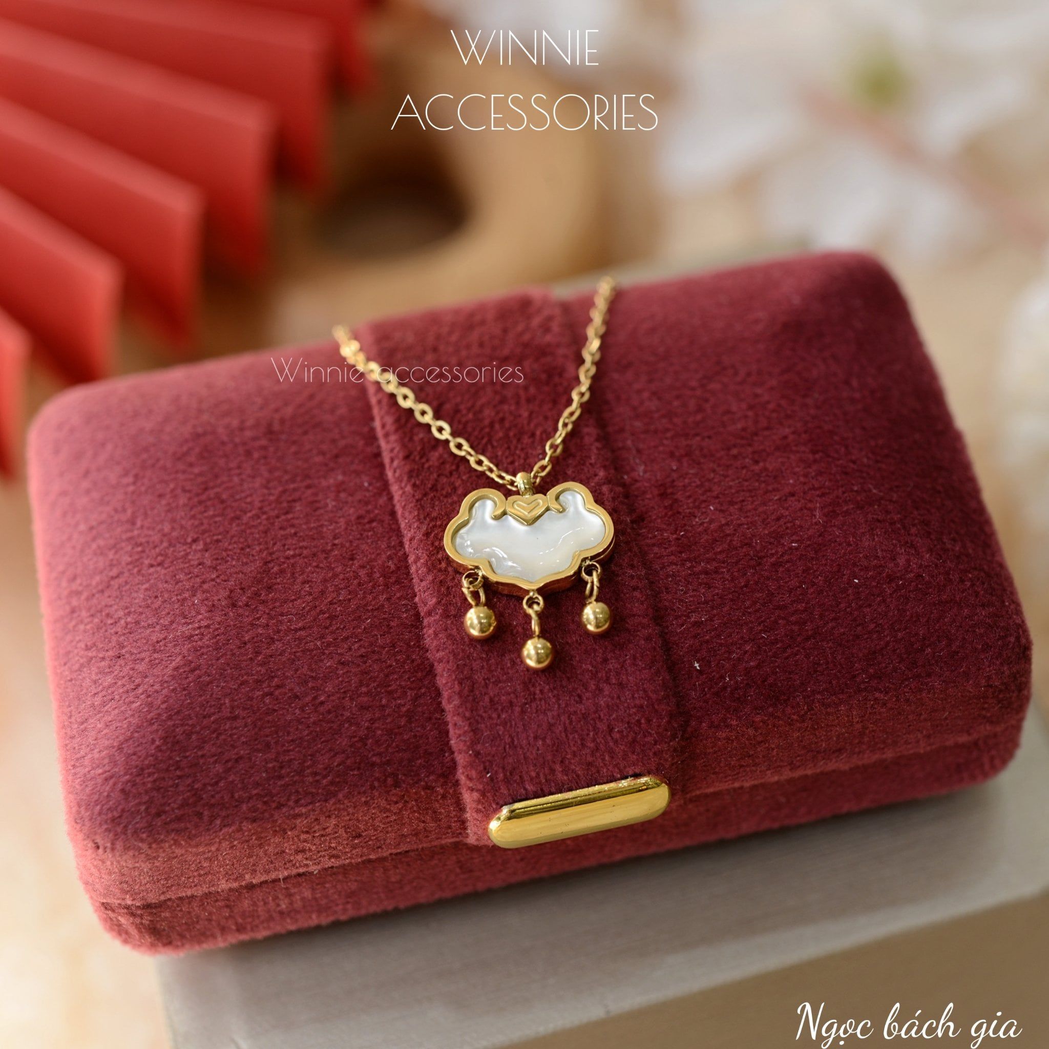  Dây chuyền Titan Ngọc Bách Gia 