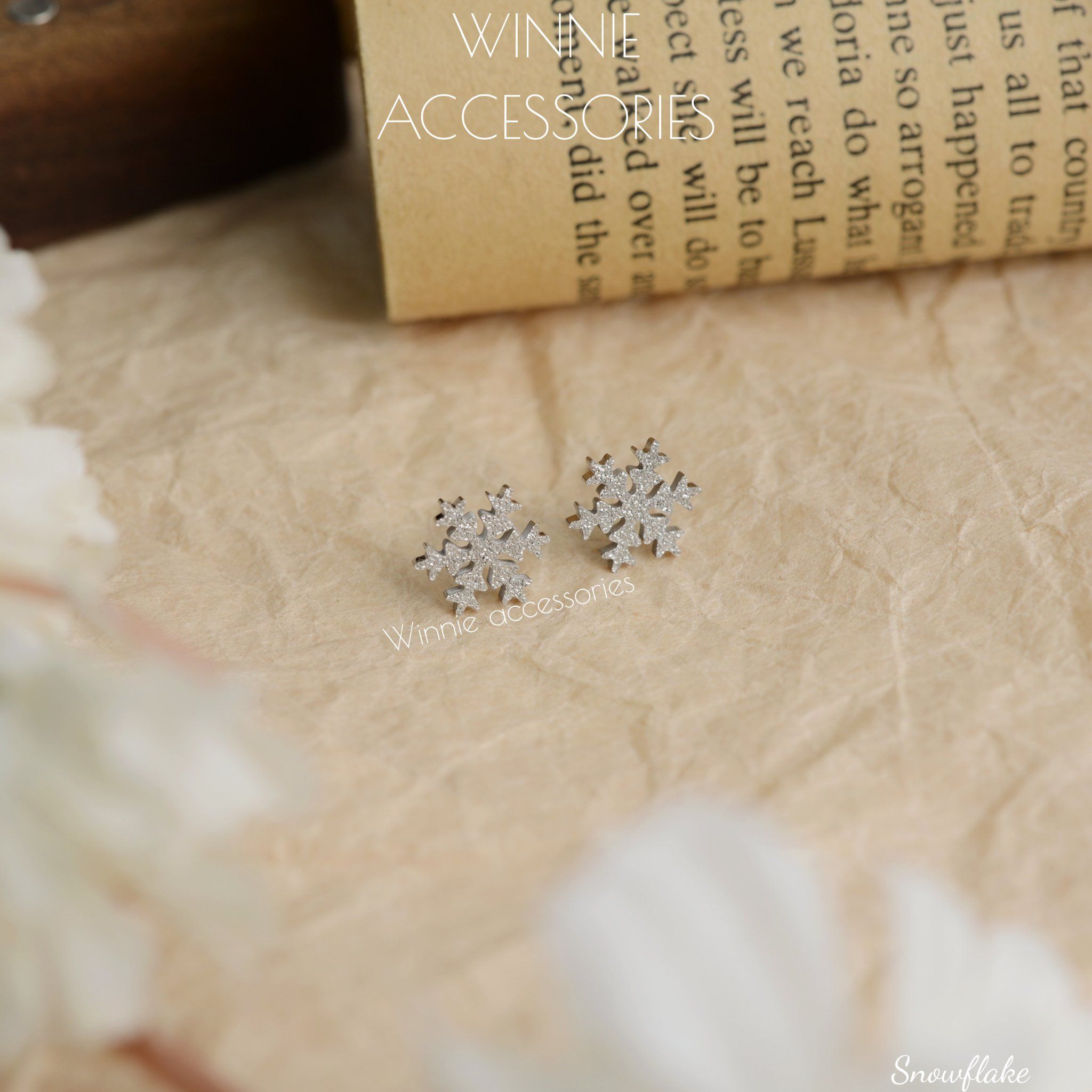  Hoa tai Titan Snowflake 