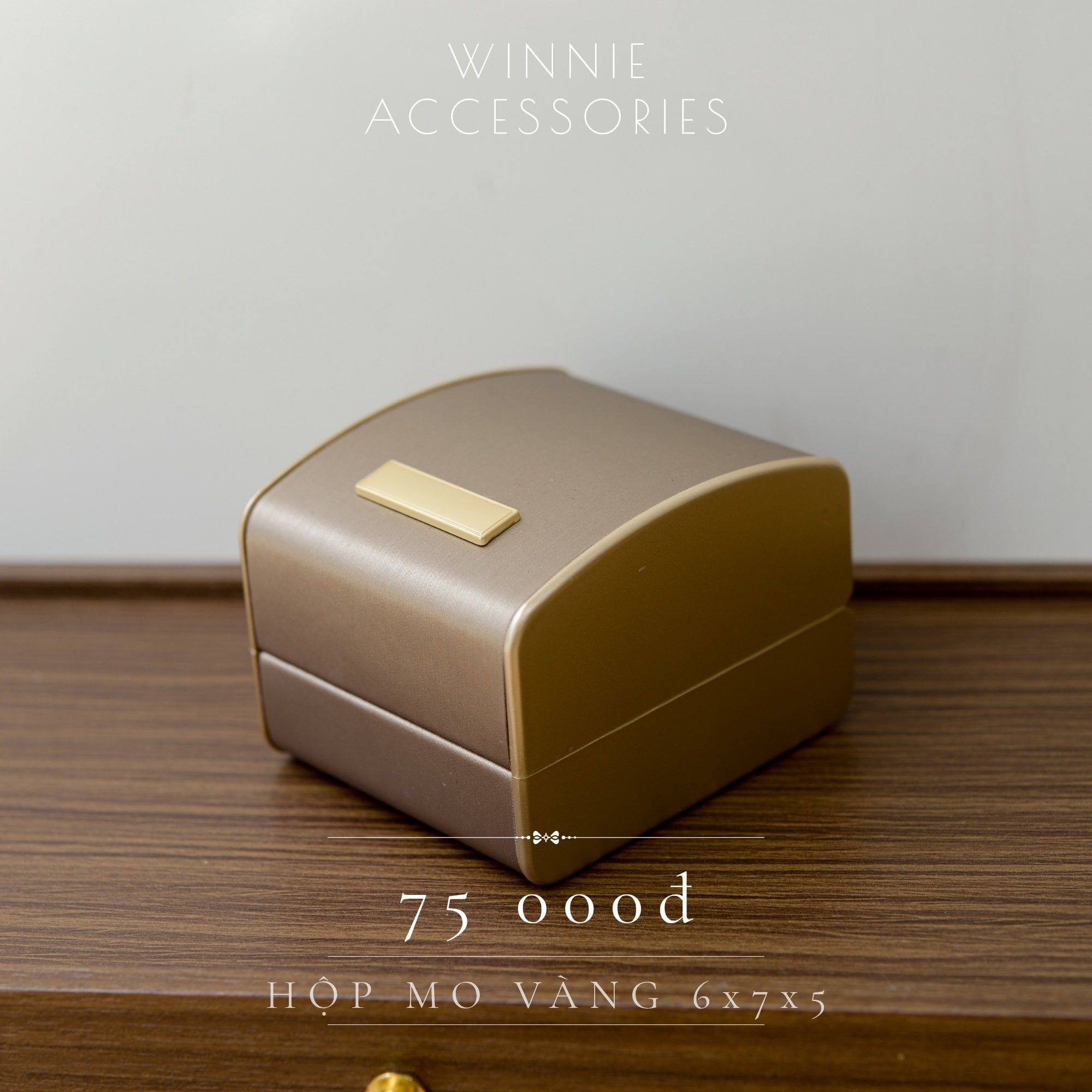  Hộp Mo Vàng 6x7x5 