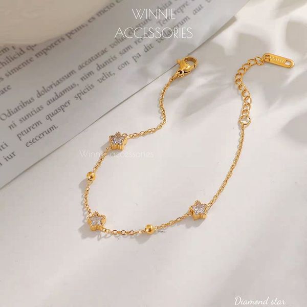  Lắc tay Titan Diamond Star 