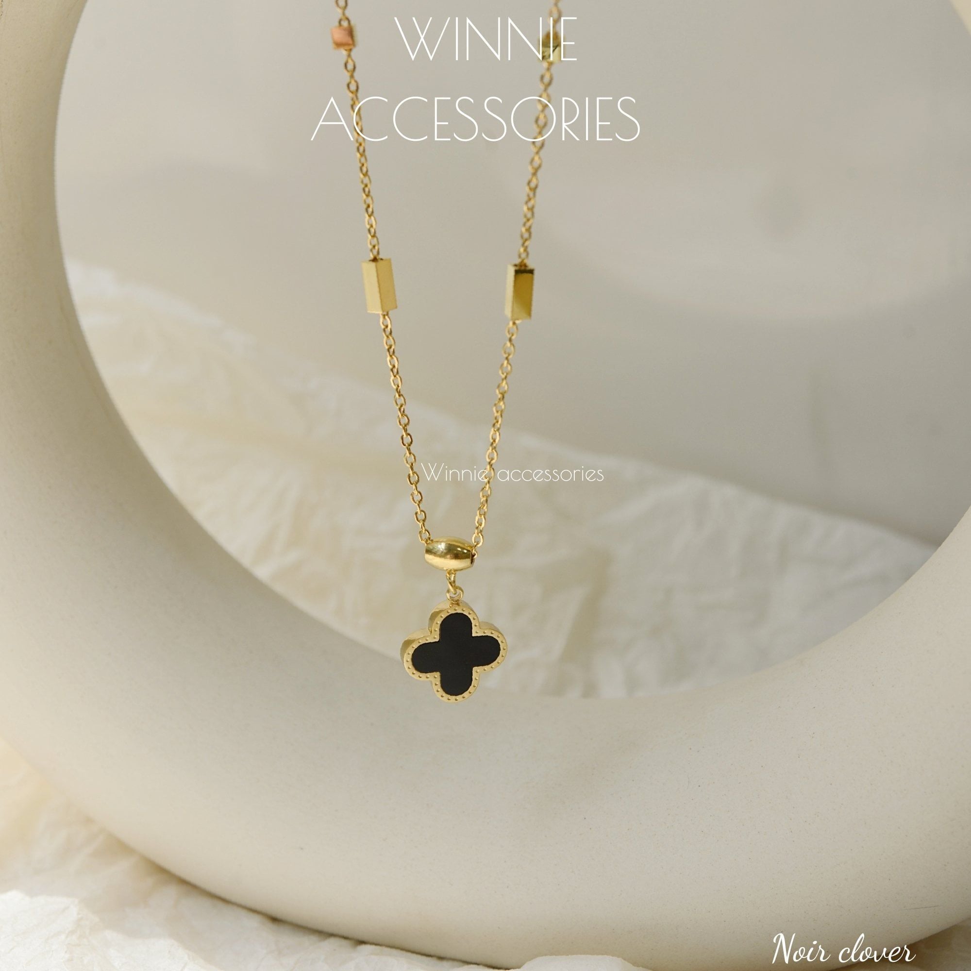  Dây chuyền Titan Noir Clover 