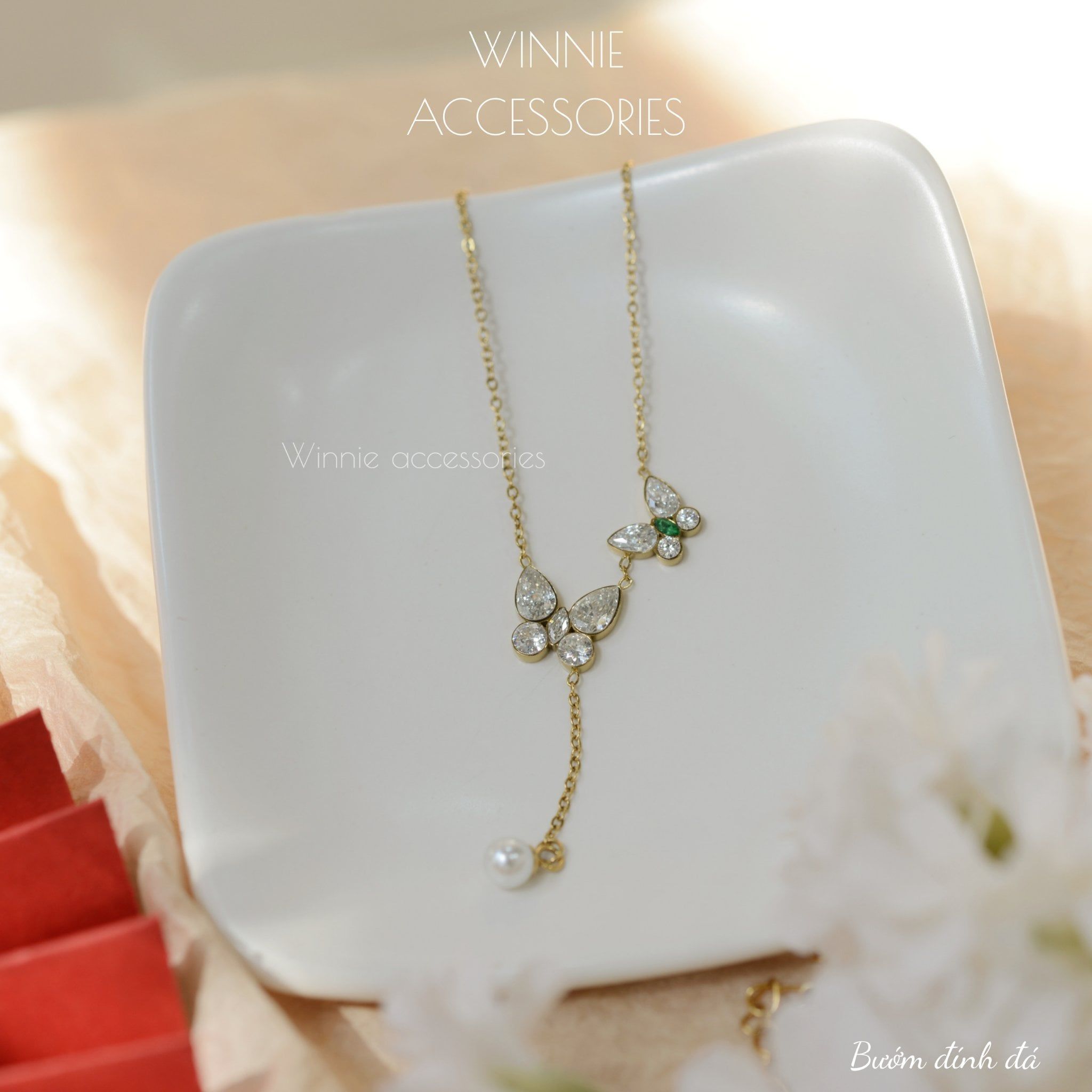  Dây chuyền Titan Bướm đính đá 