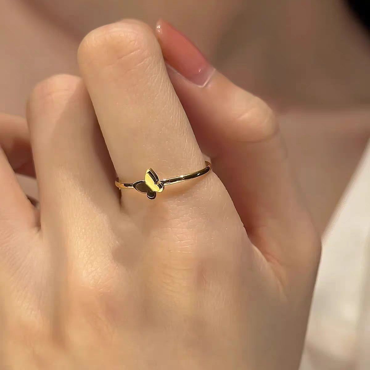  Nhẫn titan tiny Butterfly 