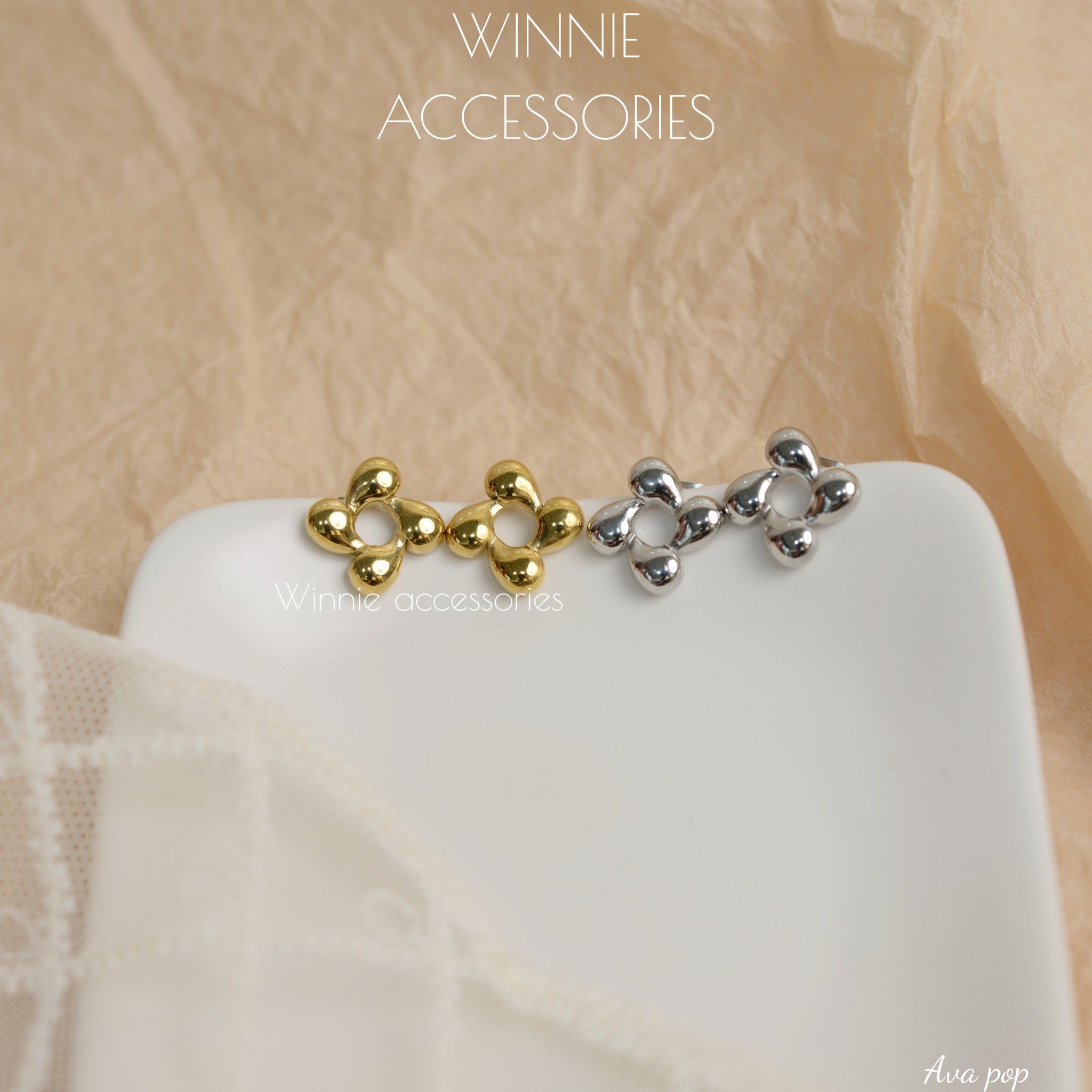  Hoa tai Titan Ava Pop 