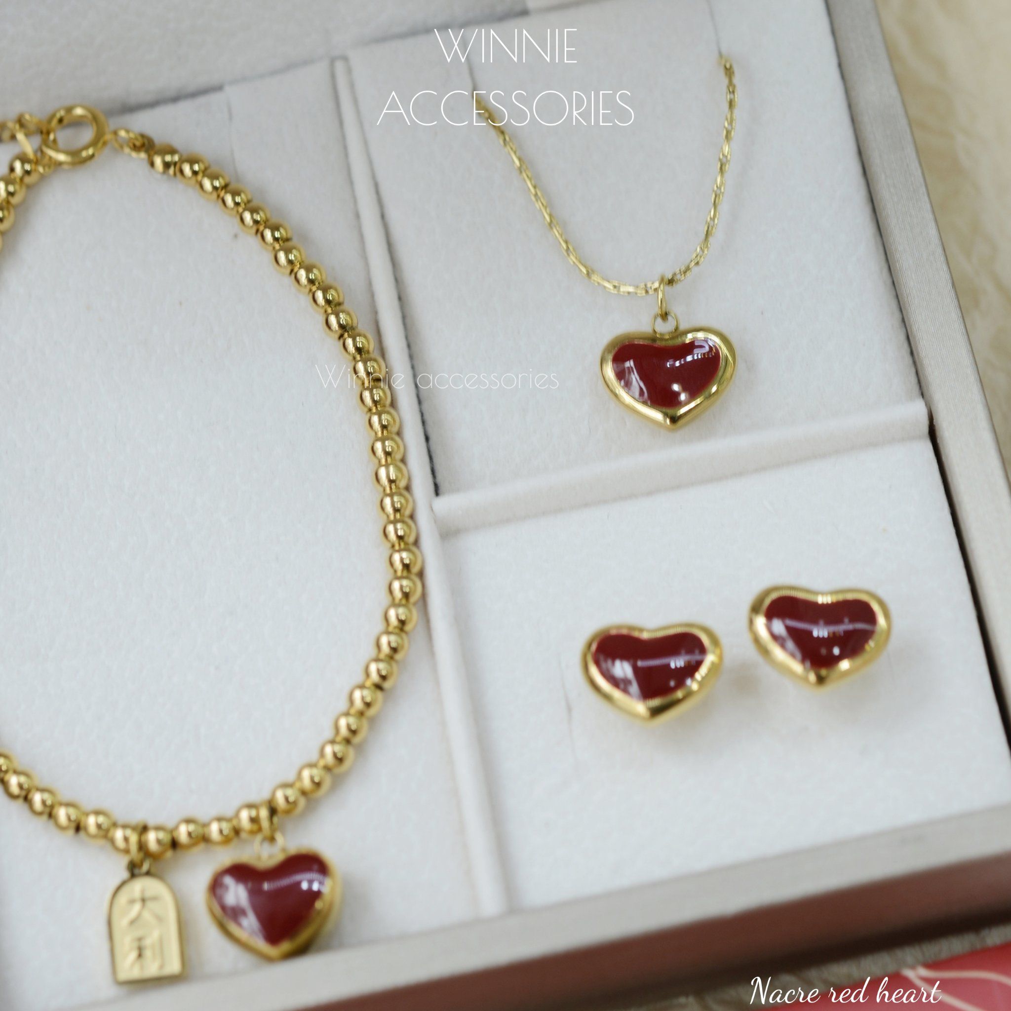  Lắc tay Titan Nacre Red Heart 
