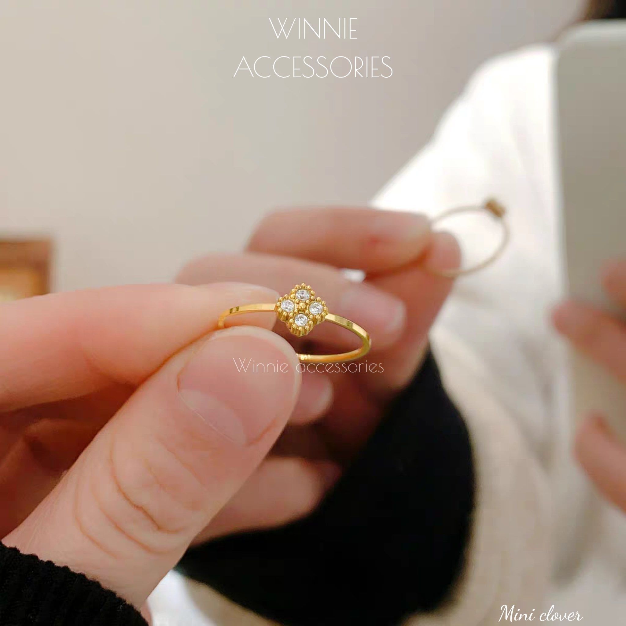  Nhẫn Titan Mini Clover 