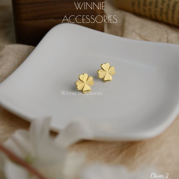  Hoa tai titan Clover 2 