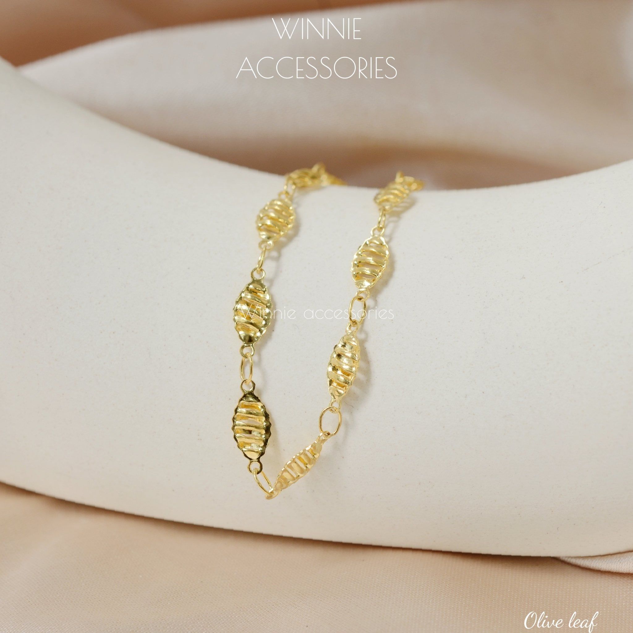  Lắc tay Titan Olive leaf 