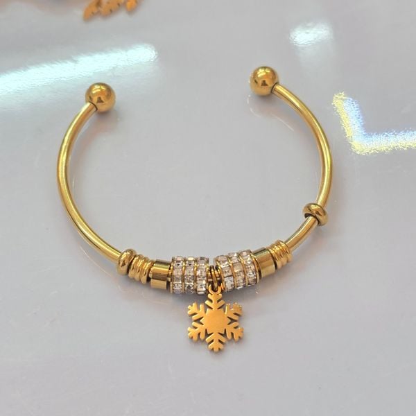  Vòng tay Titan Open Charm Hoa Tuyết 