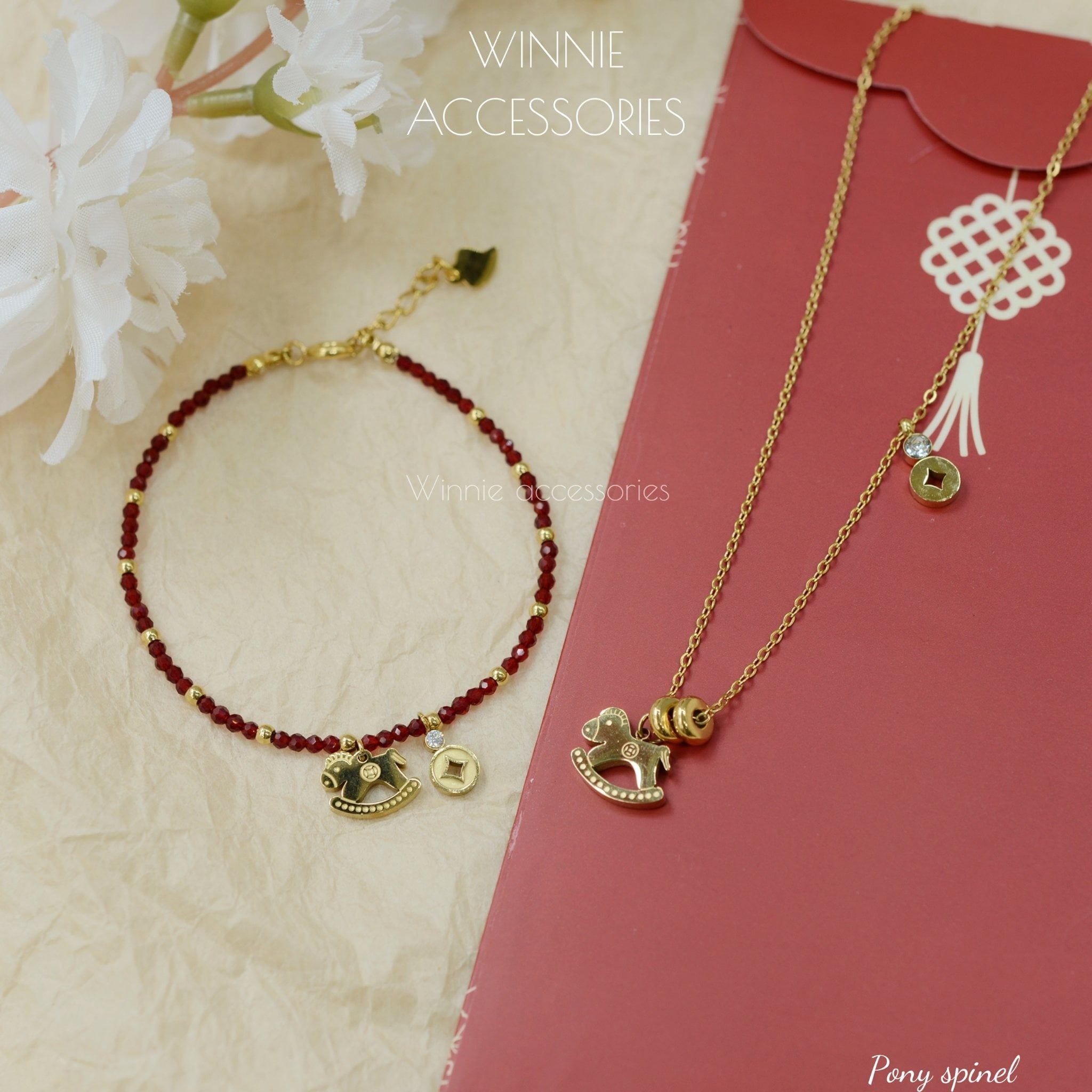  Lắc tay Titan Pony Spinel 