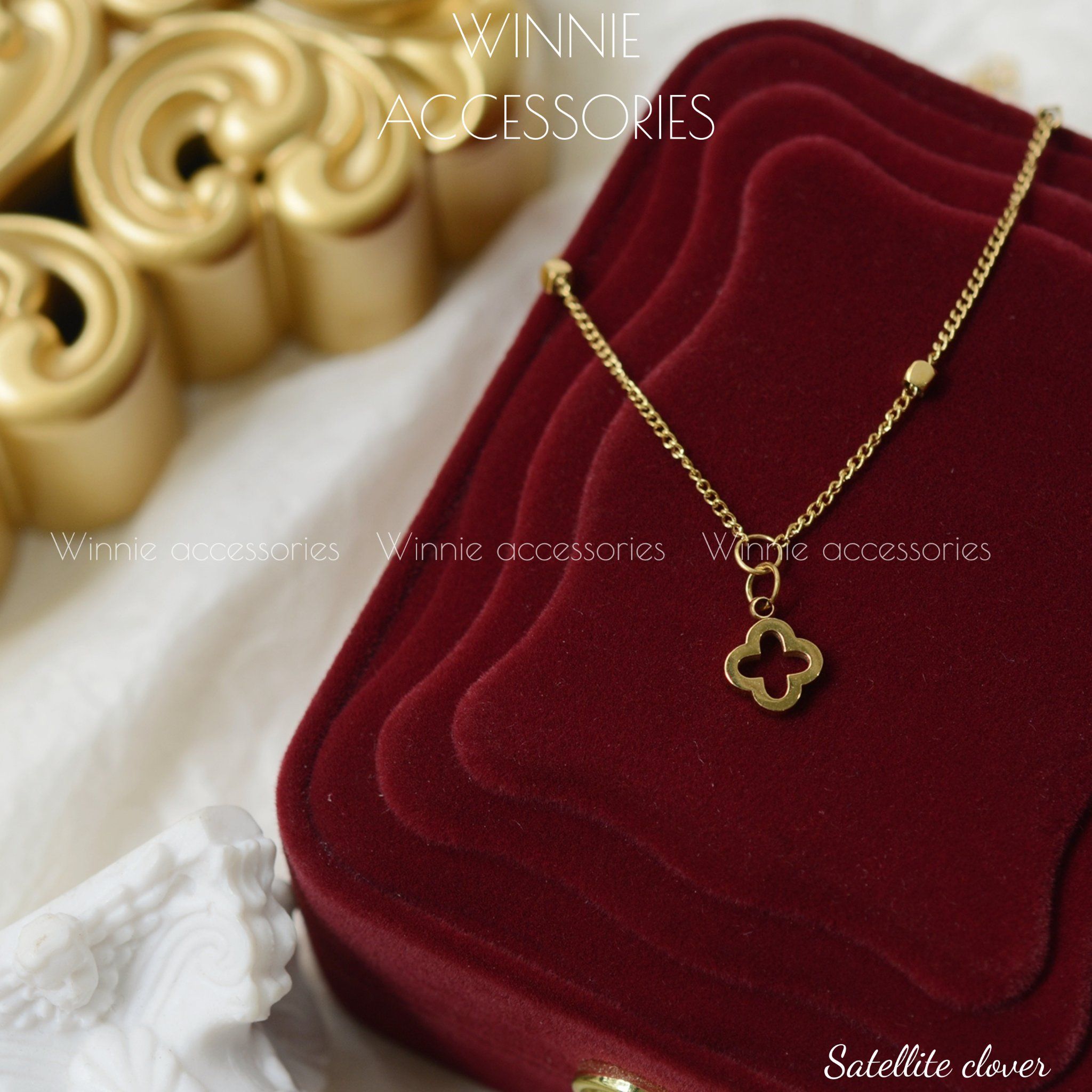  Lắc tay Titan Satellite clover 