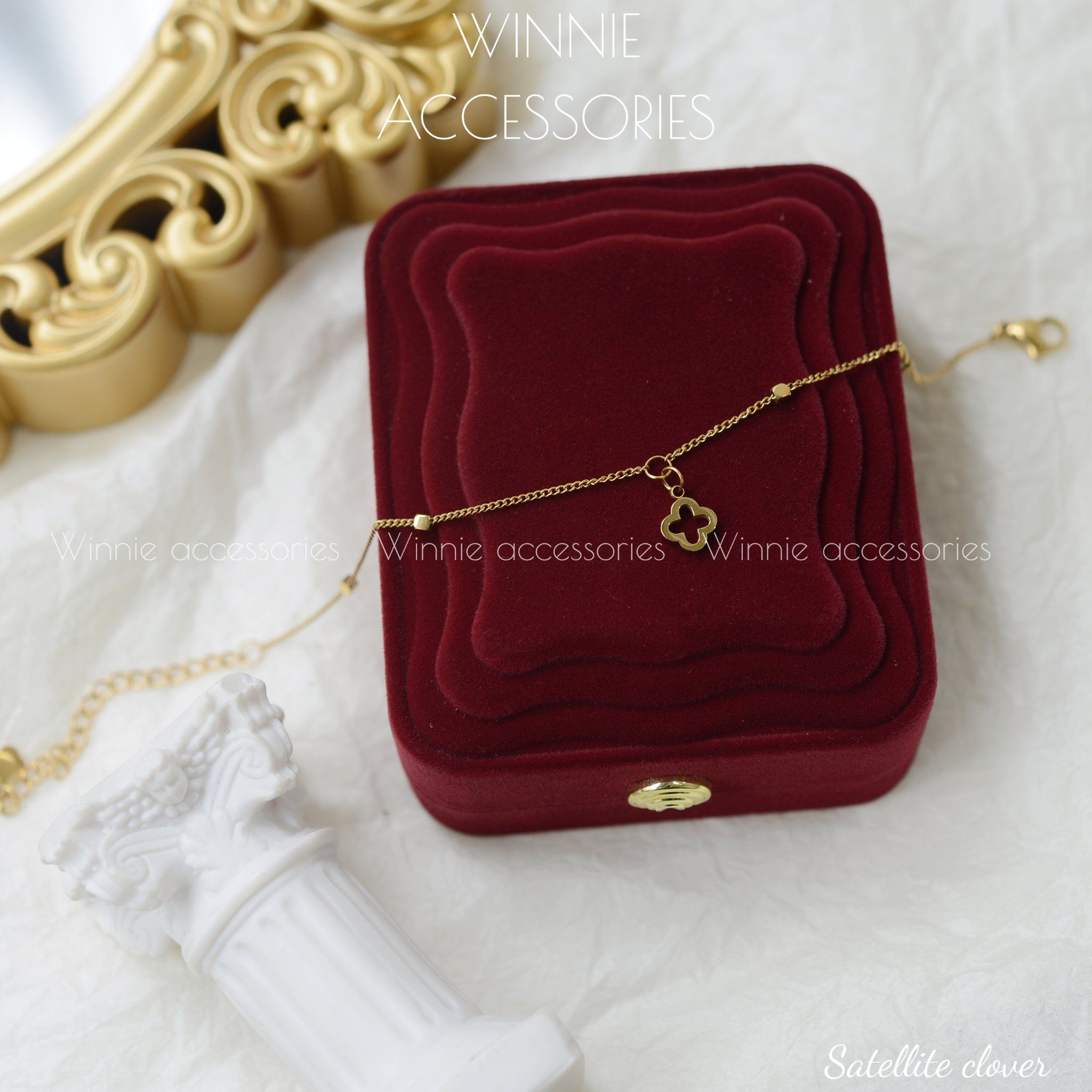  Lắc tay Titan Satellite clover 