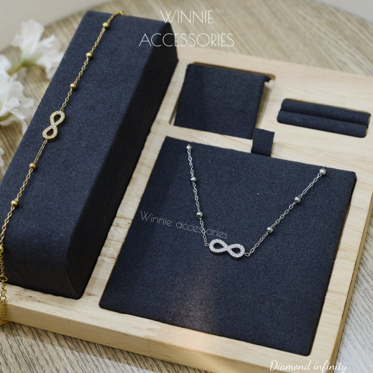  Lắc tay Titan Diamond Infinity 