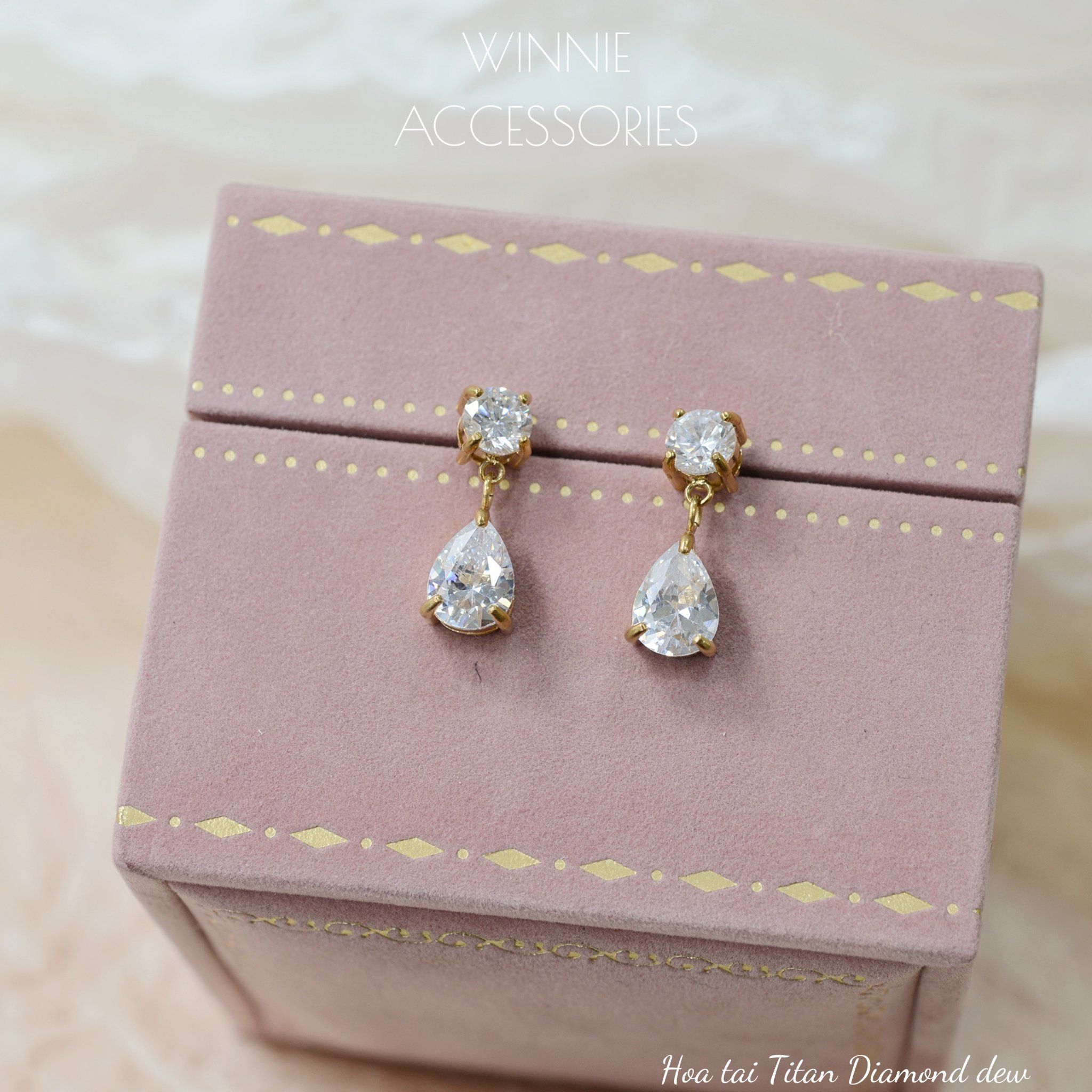  Hoa tai Titan Diamond Dew 