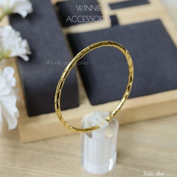  Vòng tay Titan Xoắn chéo 