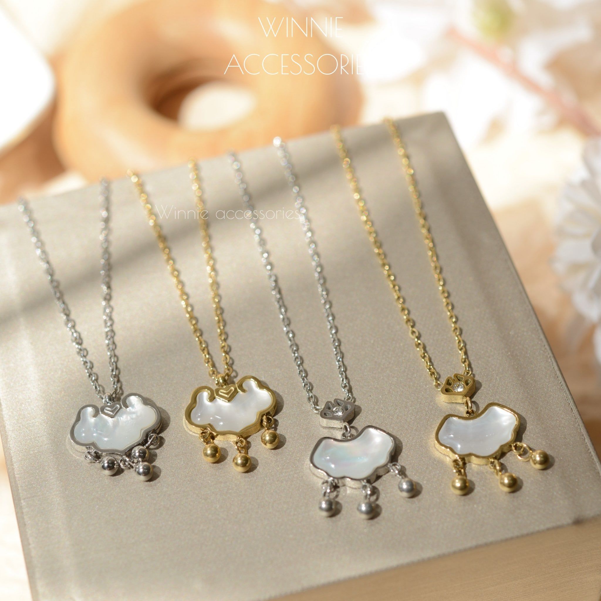  Dây chuyền Titan Ngọc Bách Gia 