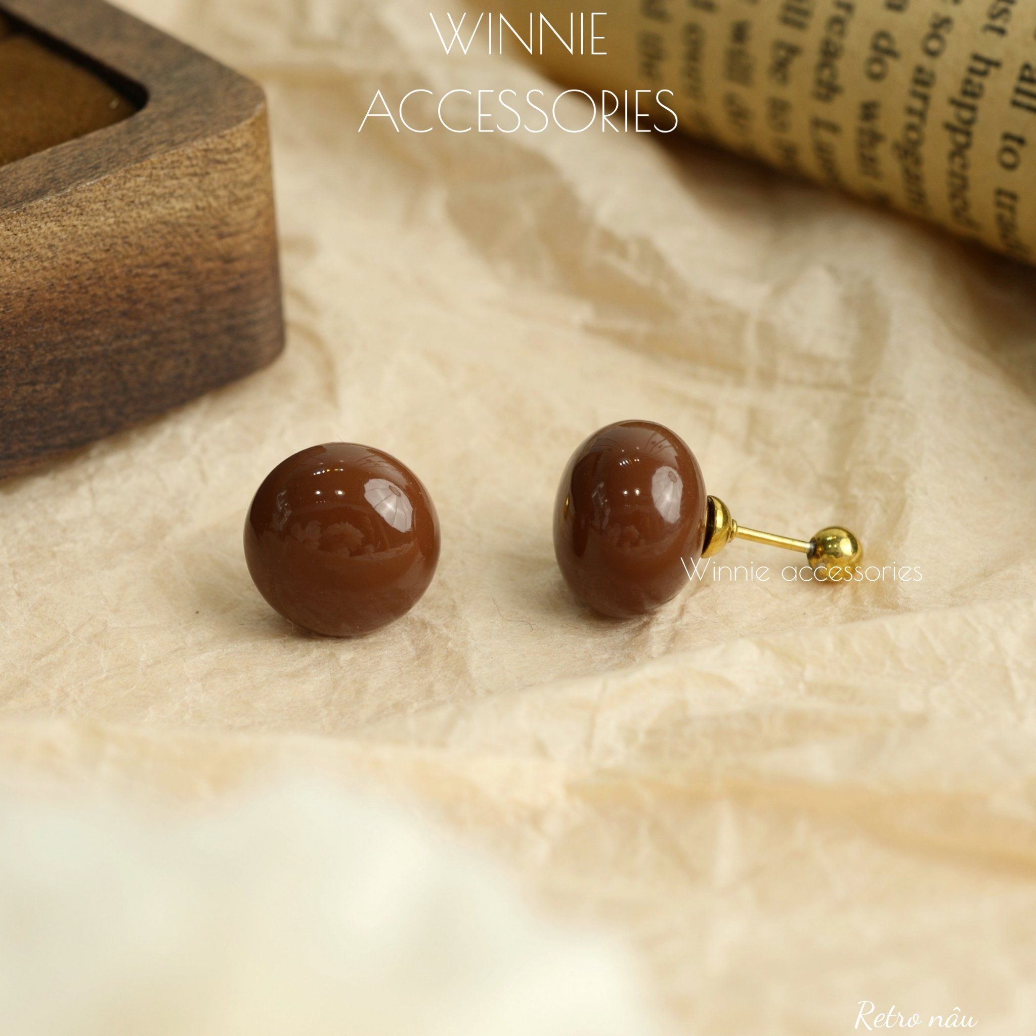  Hoa tai titan Bi ngọc trai retro nâu 