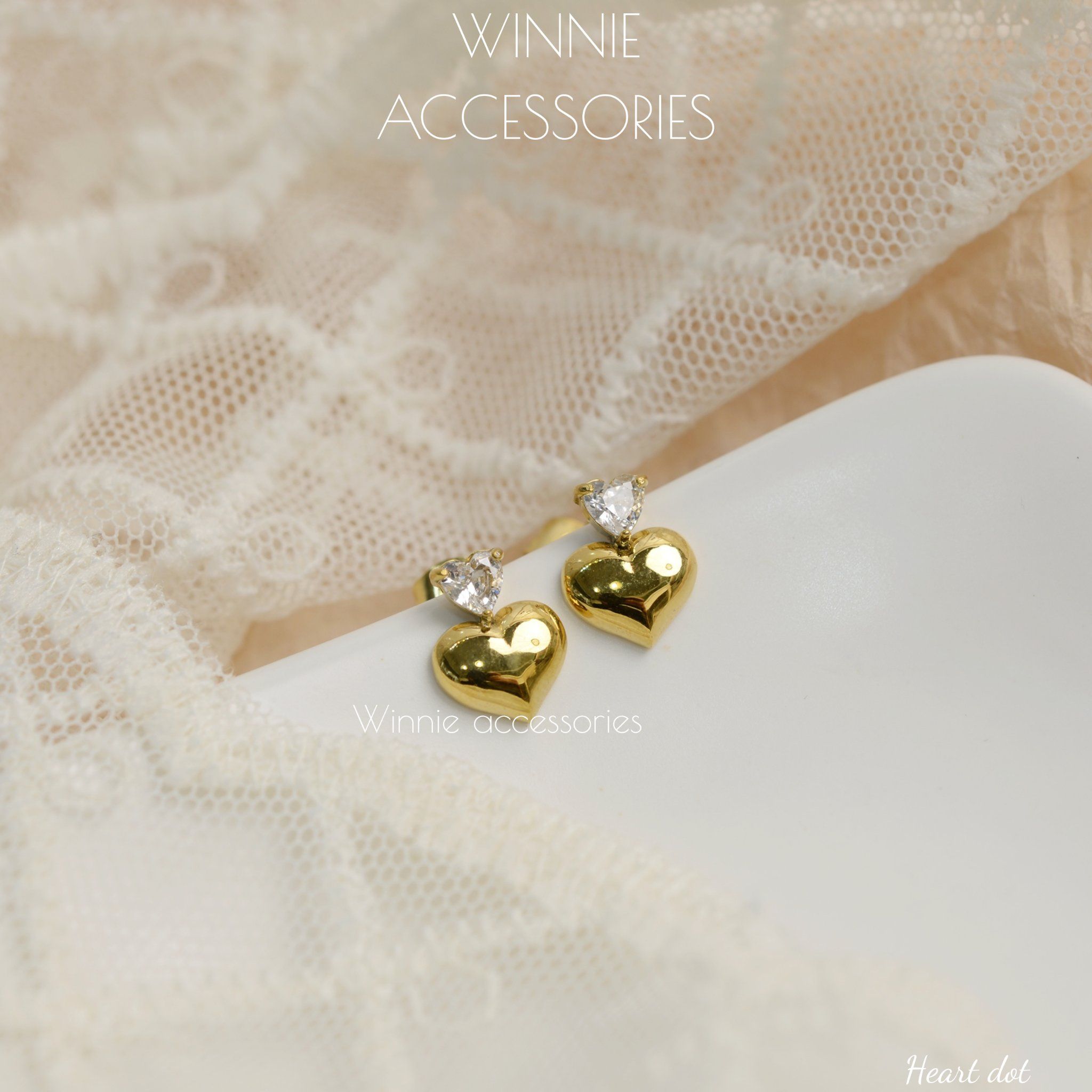  Hoa tai Titan Heart Dot 