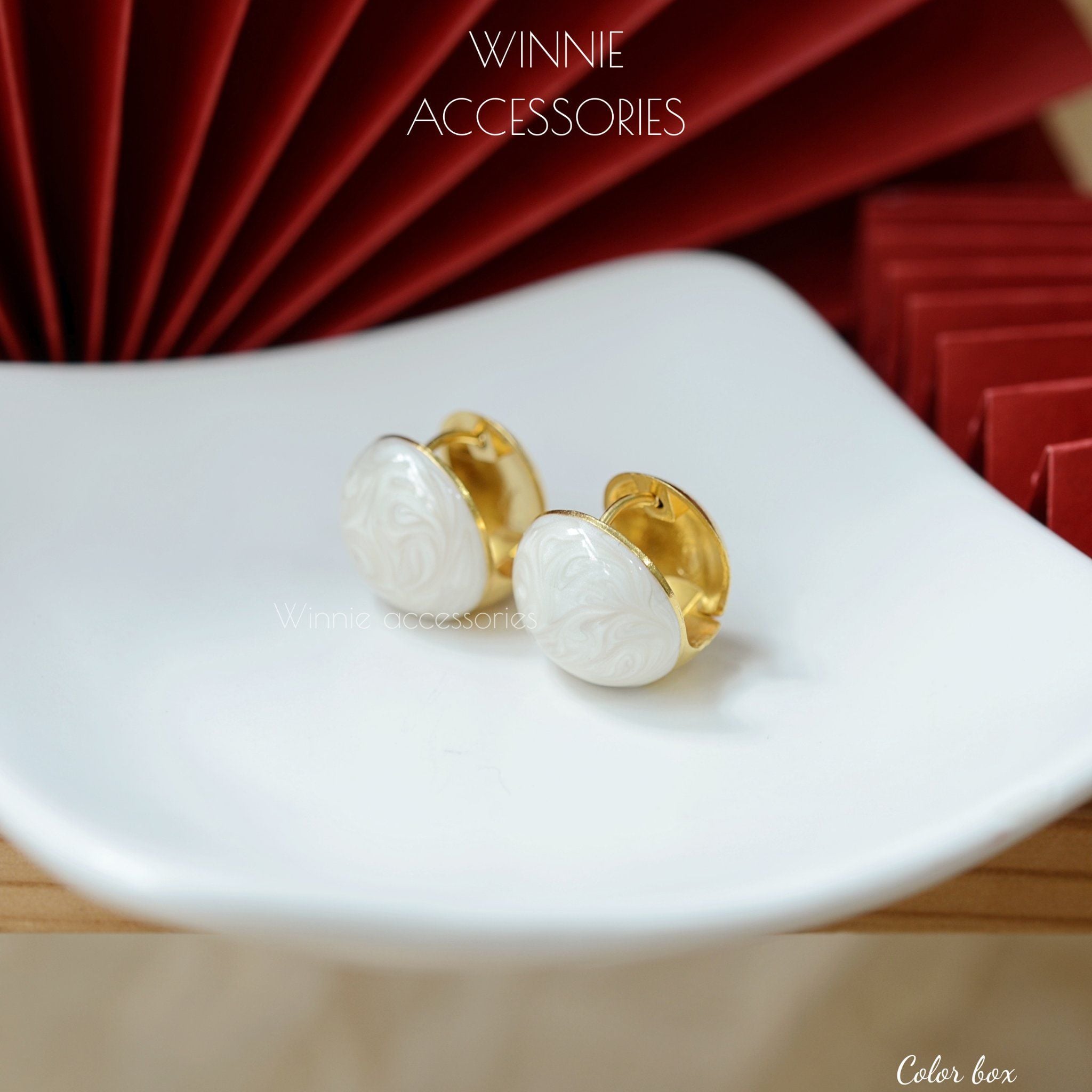  Hoa tai Titan Color Box 