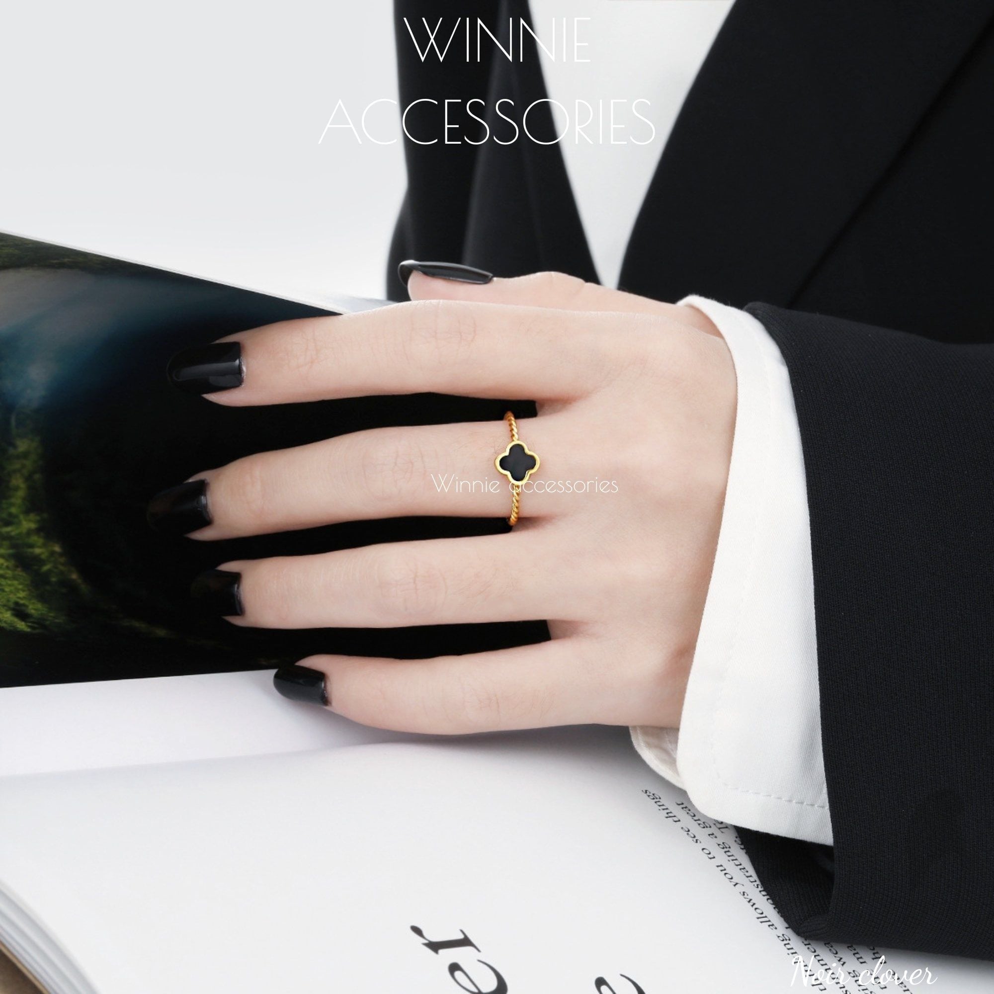  Nhẫn Titan Noir Clover 