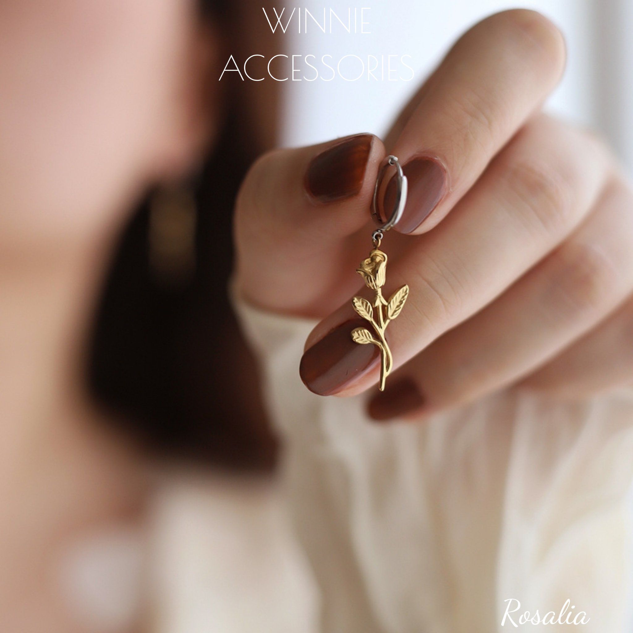  Hoa tai Titan Rosalia 