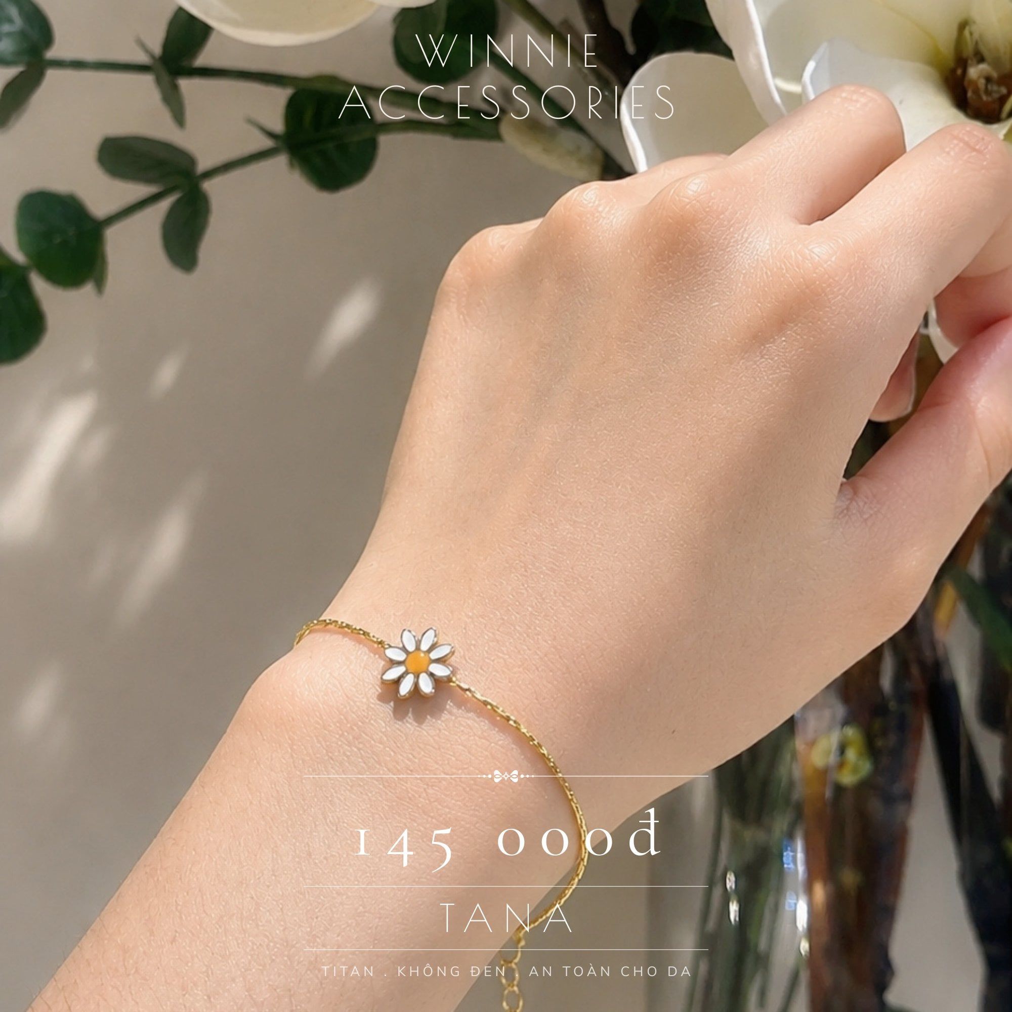  Lắc tay Titan Tana 