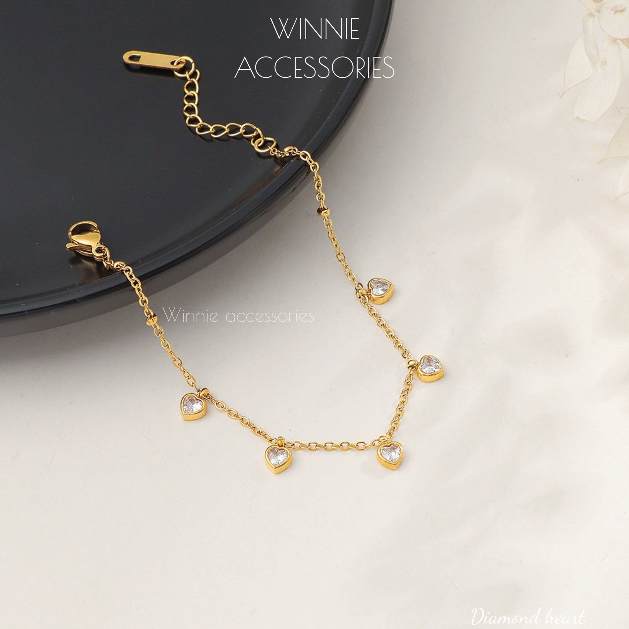  Lắc tay Titan Diamond Heart 