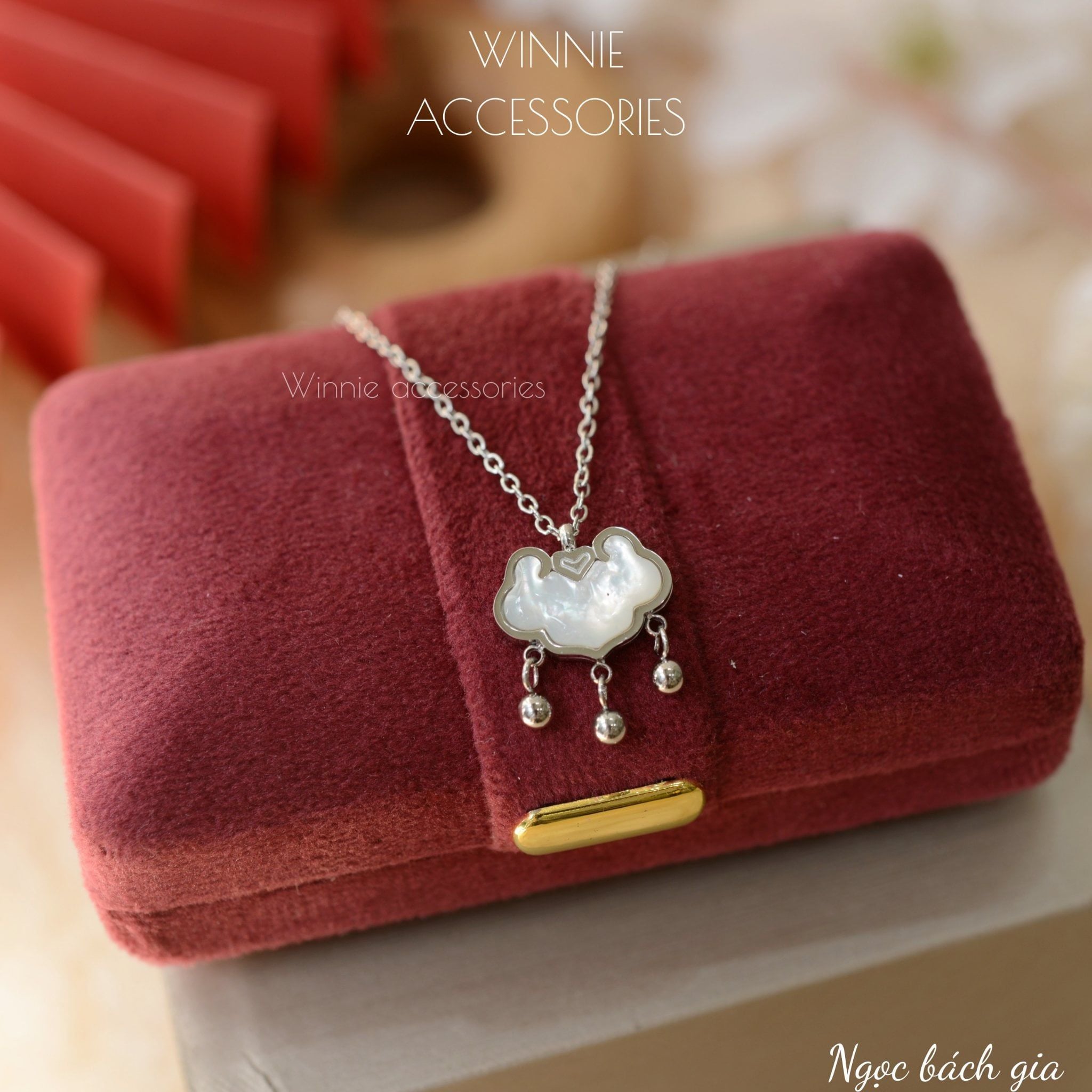  Dây chuyền Titan Ngọc Bách Gia 