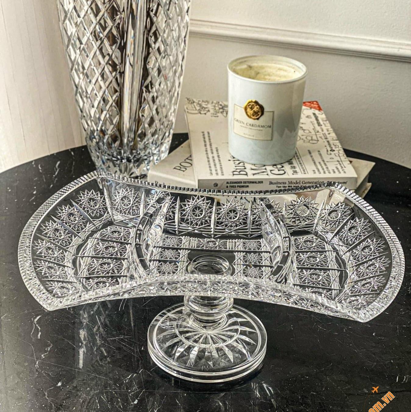 Đĩa Eo Có Chân Pha Lê 3 Ngăn Mài 57