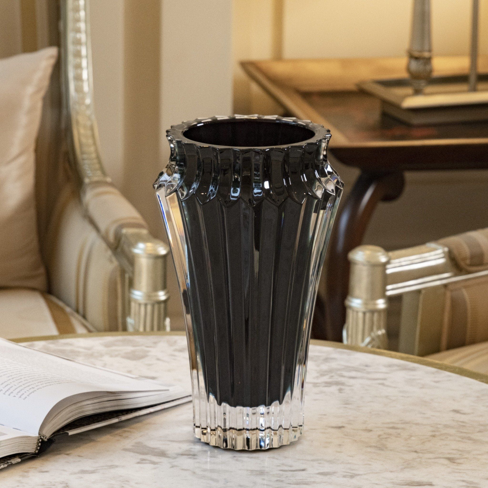 Lọ Hoa Crown Jewel Đen 25cm