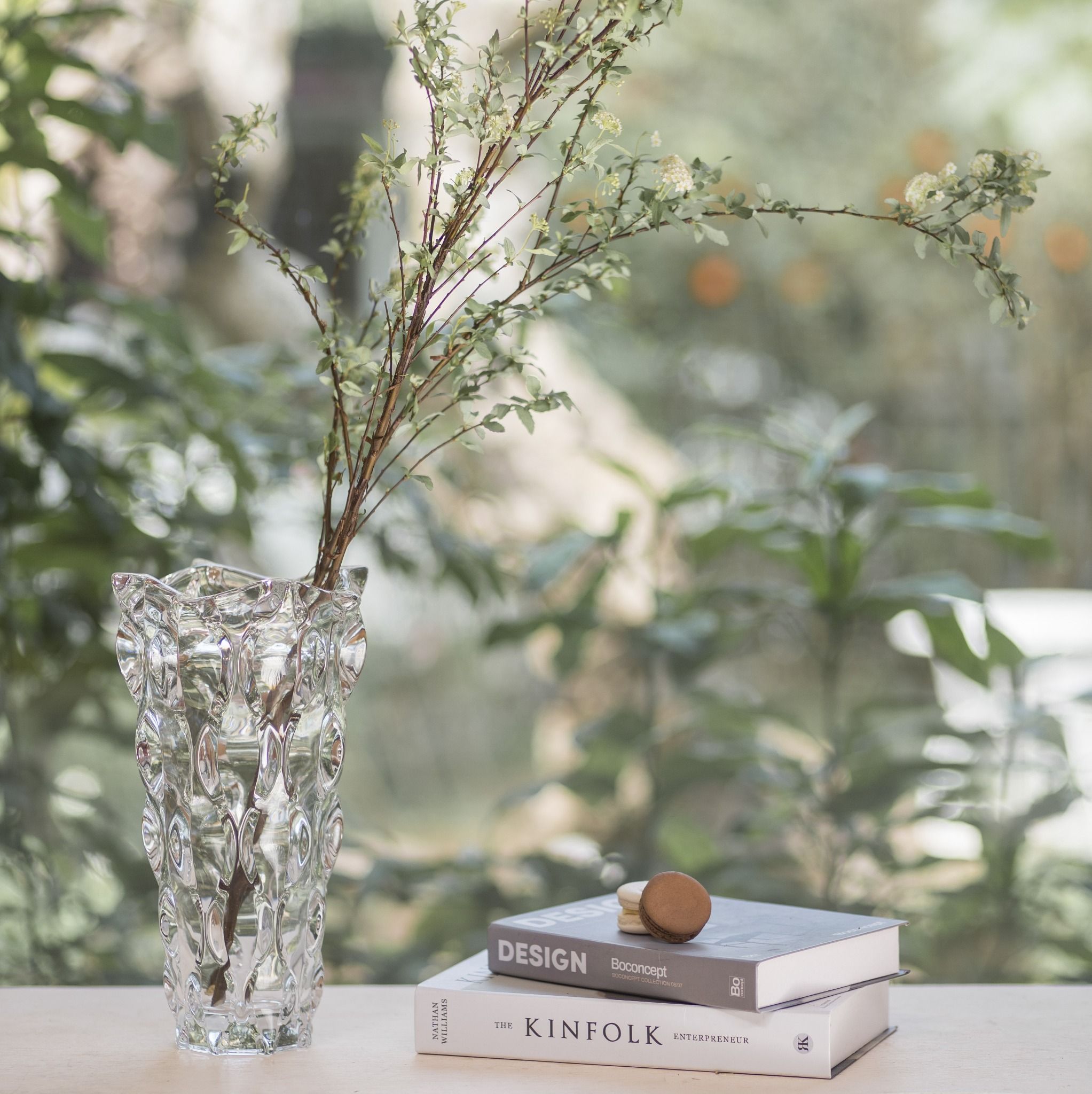 Lọ Hoa Samba Trắng 30.5cm