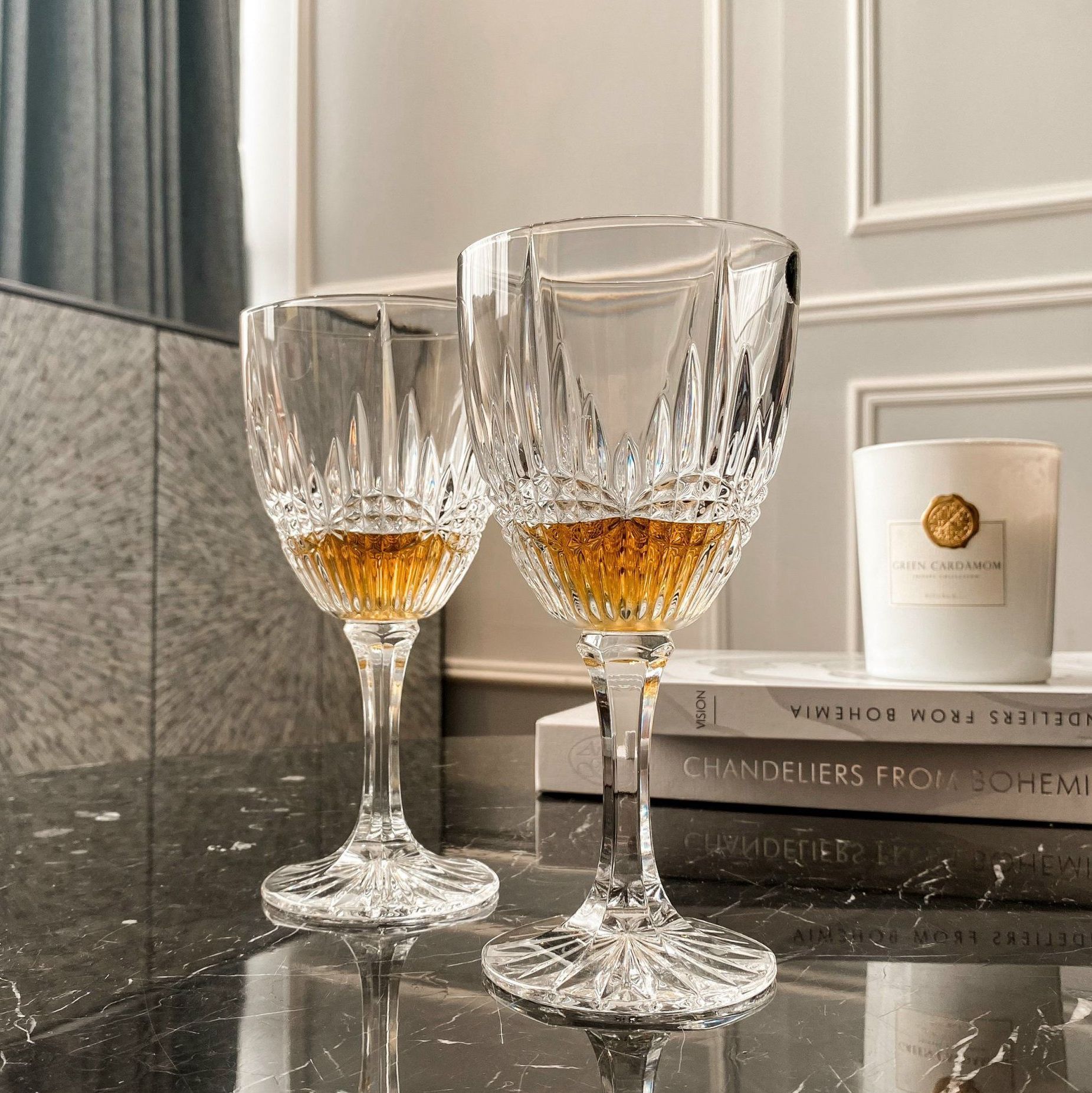 Ly Vang Pha Lê Vibes 380ml